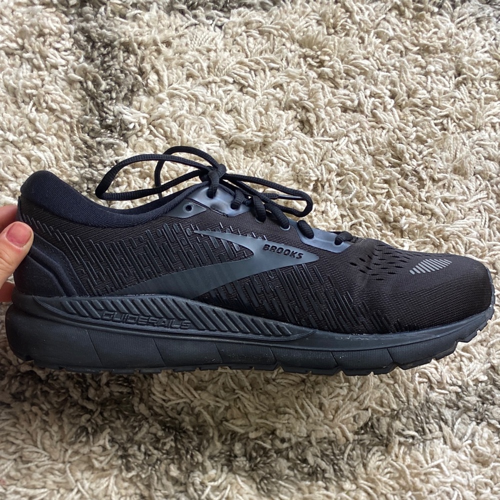 EUC Brooks Addiction GTS 15 Men’s Running Shoes Wide (2E) - Picture 5 of 6